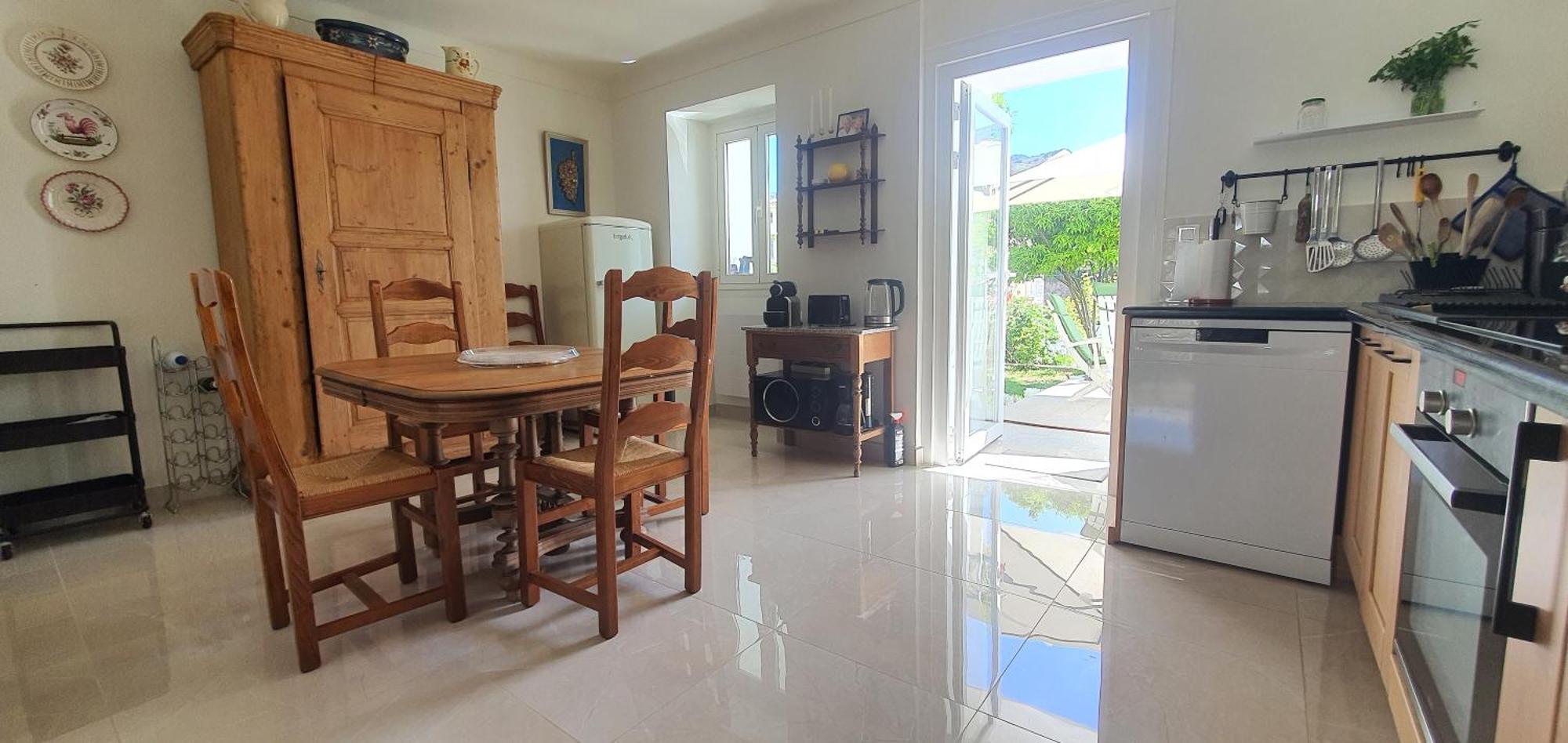 Charmant Appartement En Rez De Jardin Сартен Экстерьер фото