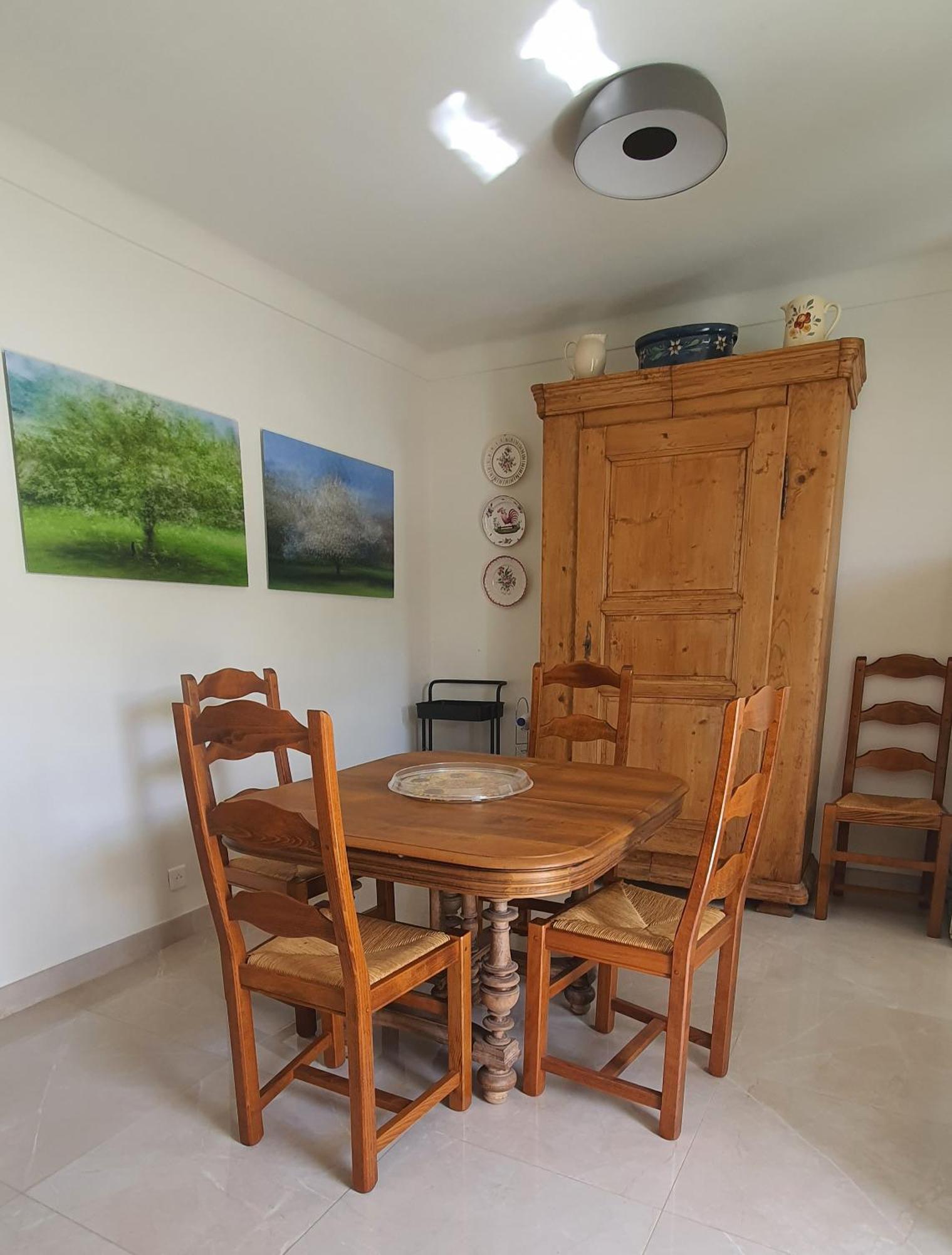 Charmant Appartement En Rez De Jardin Сартен Экстерьер фото