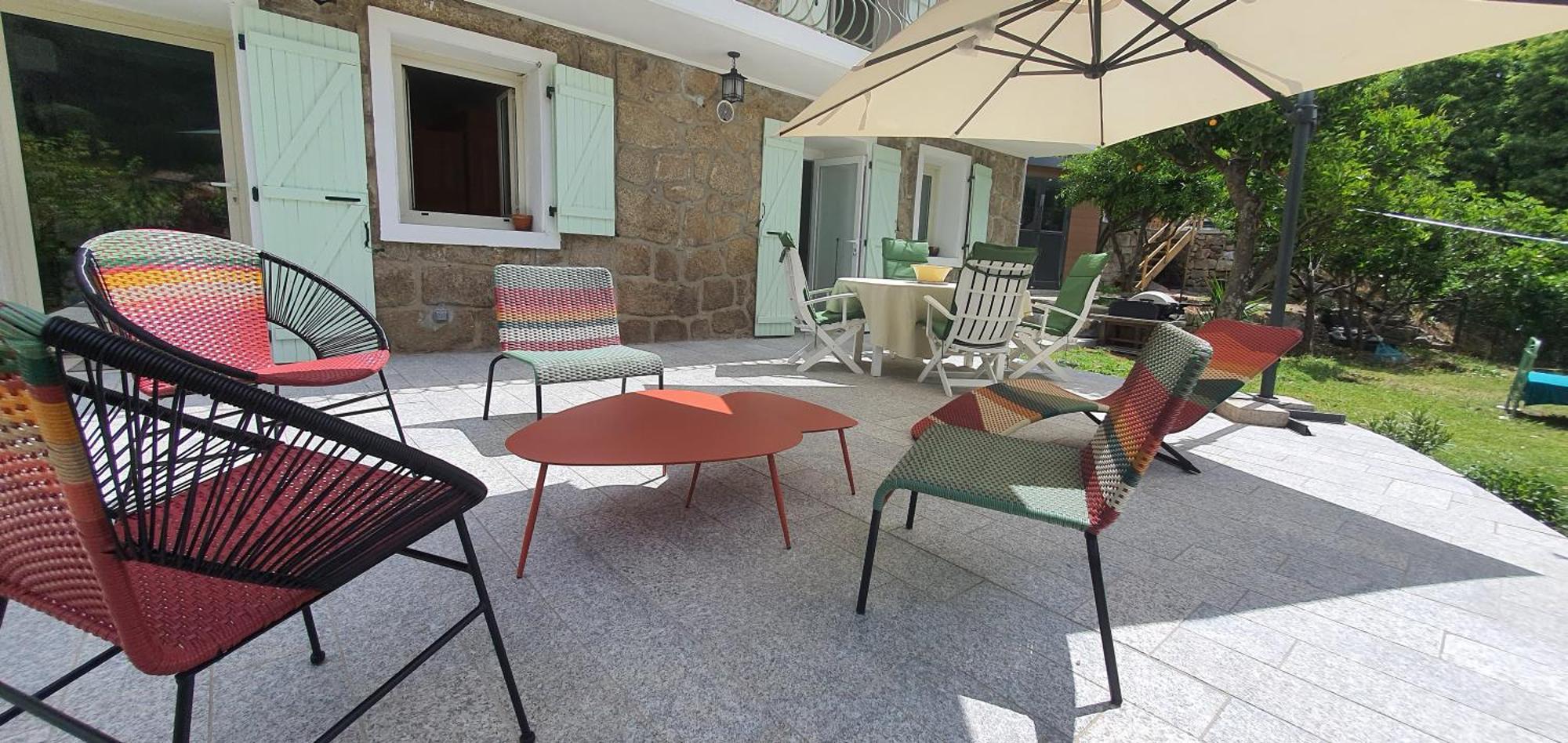 Charmant Appartement En Rez De Jardin Сартен Экстерьер фото